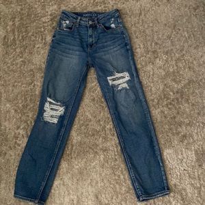 American eagle boyfriend distressed jeans
